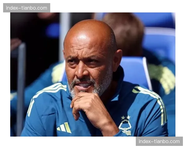 诺丁汉森林队长麦肯纳接受专访,谈论球队保级心路历程 诺丁汉森林队长麦肯纳接受专访,谈论球队保级心路历程